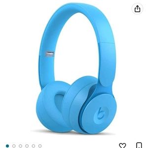 Beats Solo Pro